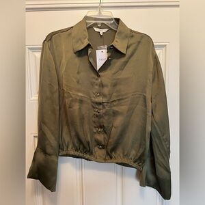 Next- Olive Satin Button-Front Cropped Blouse